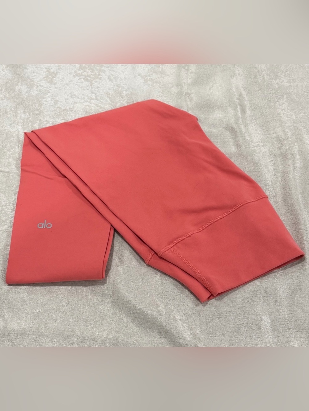 ALO Yoga Coral Leggings